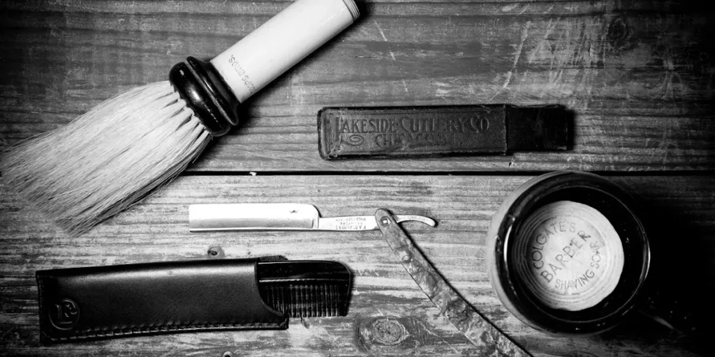 Elephant In The Room Oklahoma City Men's Haircuts — Barber shop in Oklahoma City